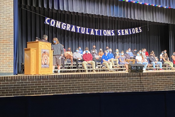 Six Scholarships Given to LHS Seniors